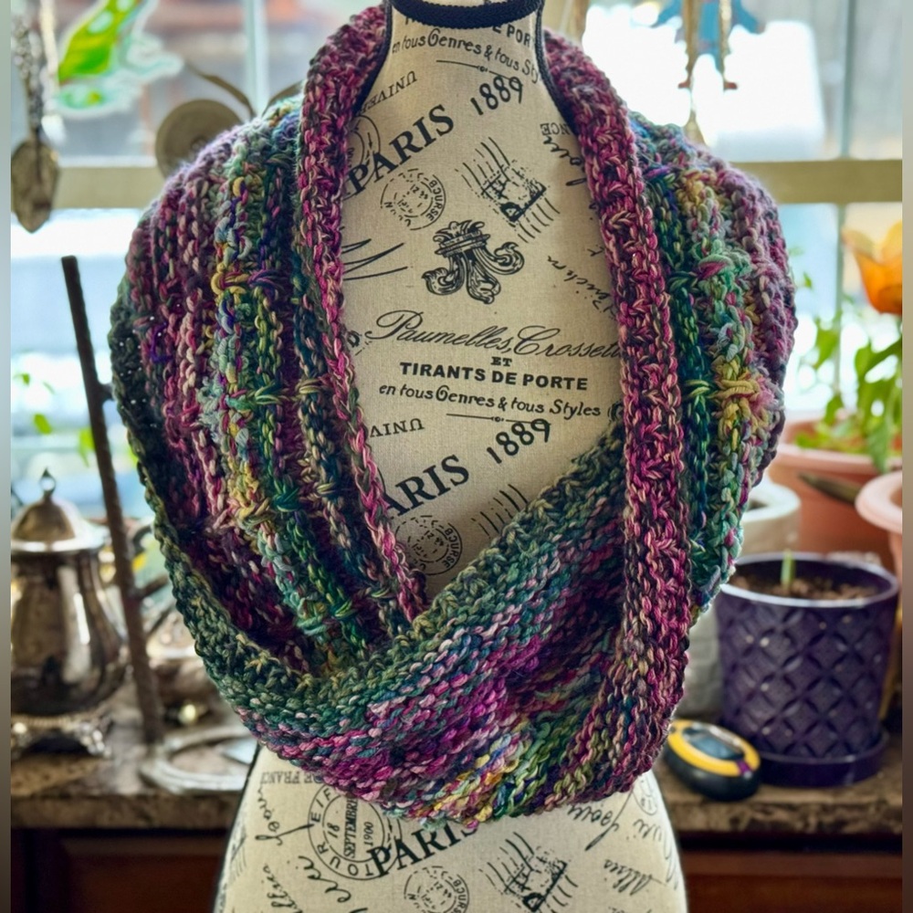 🌈 One-of-a-Kind Hand Knit Infinity Scarf — Chunky Boho Cozy Statement